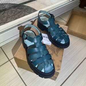 Free People platform comfort chunky sandals, size 37 in oasis blue.